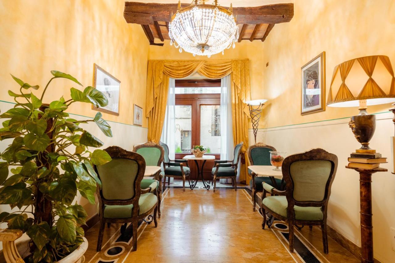 Hotel Palazzo Alexander لوكا المظهر الخارجي الصورة