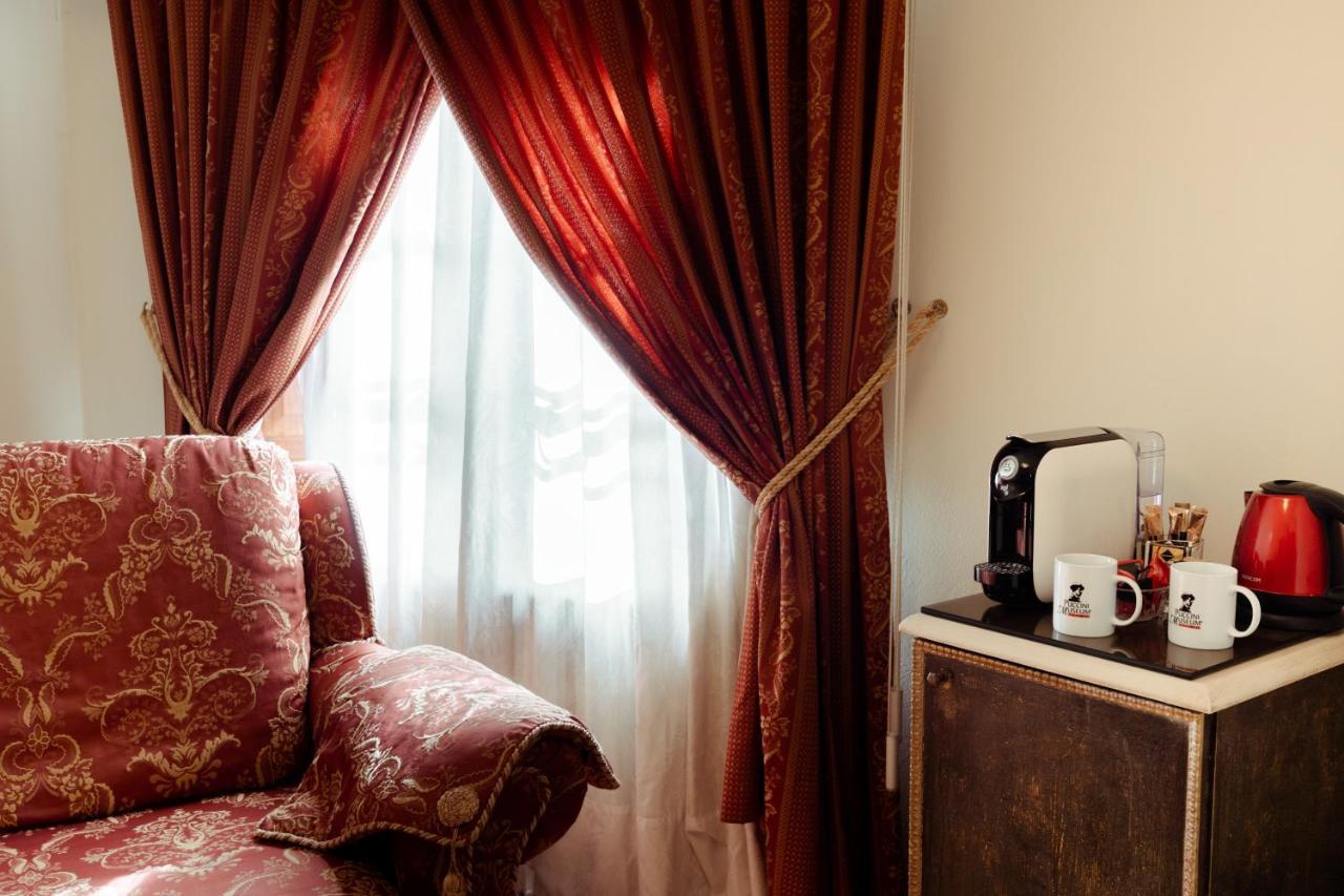 Hotel Palazzo Alexander لوكا المظهر الخارجي الصورة