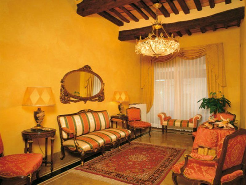 Hotel Palazzo Alexander لوكا المظهر الخارجي الصورة